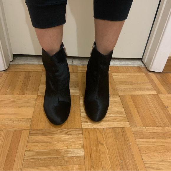 Black furry booties - Picture 10 of 10